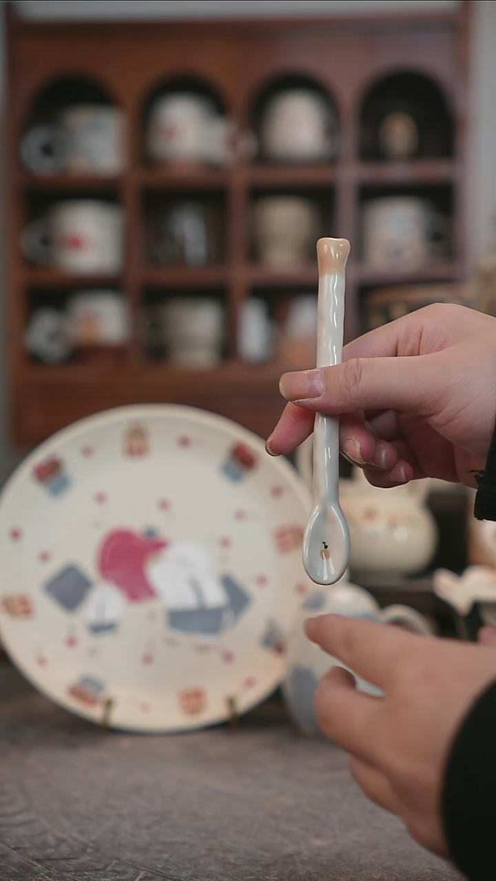 可爱卡***拉川谷原创陶瓷12.29直播颜色随机 