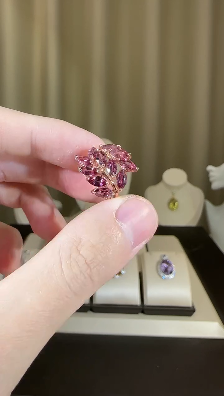 【闪购商品】石榴石戒指银S925镶嵌设计款