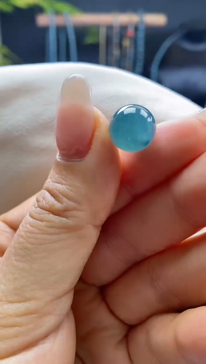 翡翠未镶嵌颈饰1052748023