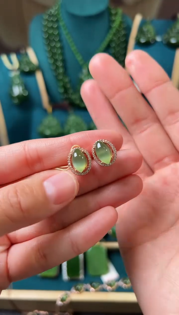 【闪购商品】和田玉（碧玉）耳钉银S925镶嵌碧玉