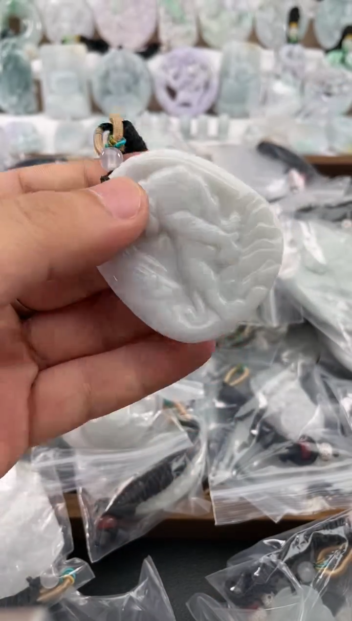 颈饰未镶嵌翡翠25/12/13/.91