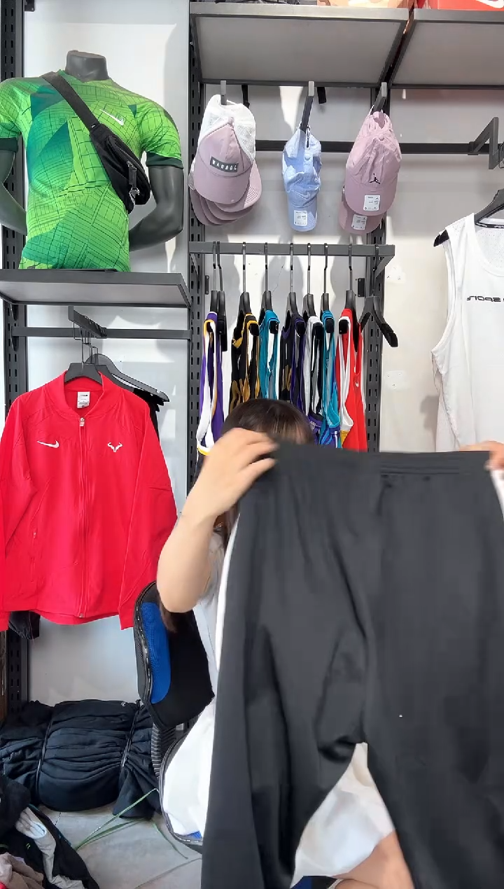 1637编码 瑕疵修复以直播间讲解为准 尺码