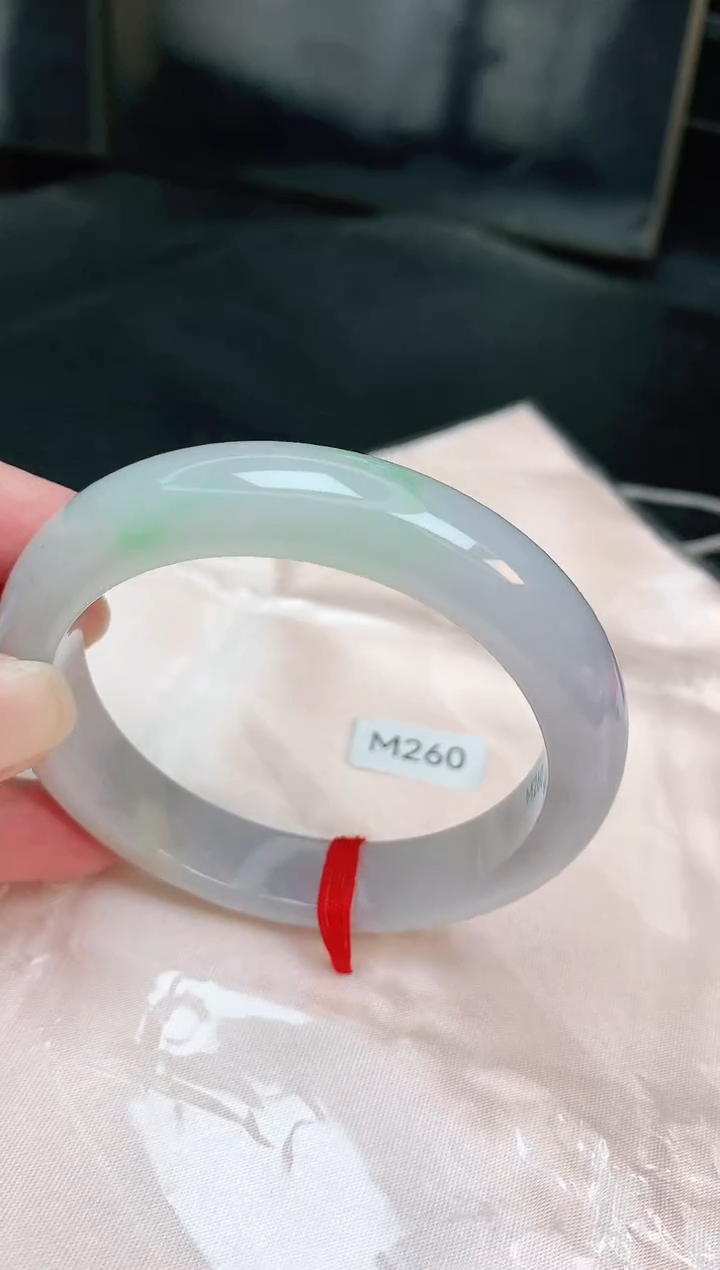 【闪购商品】翡翠手镯未镶嵌缅甸天然A货翡翠手镯