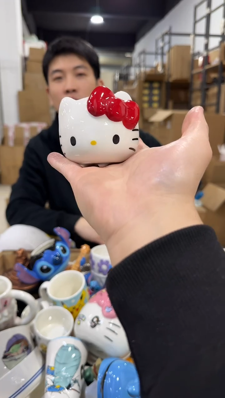 瓷片红色kt猫香薰