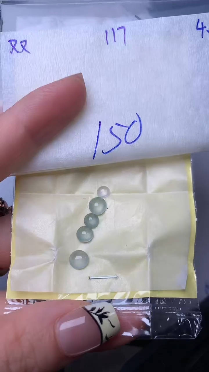 翡翠散珠未镶嵌缅甸天然翡翠A货117