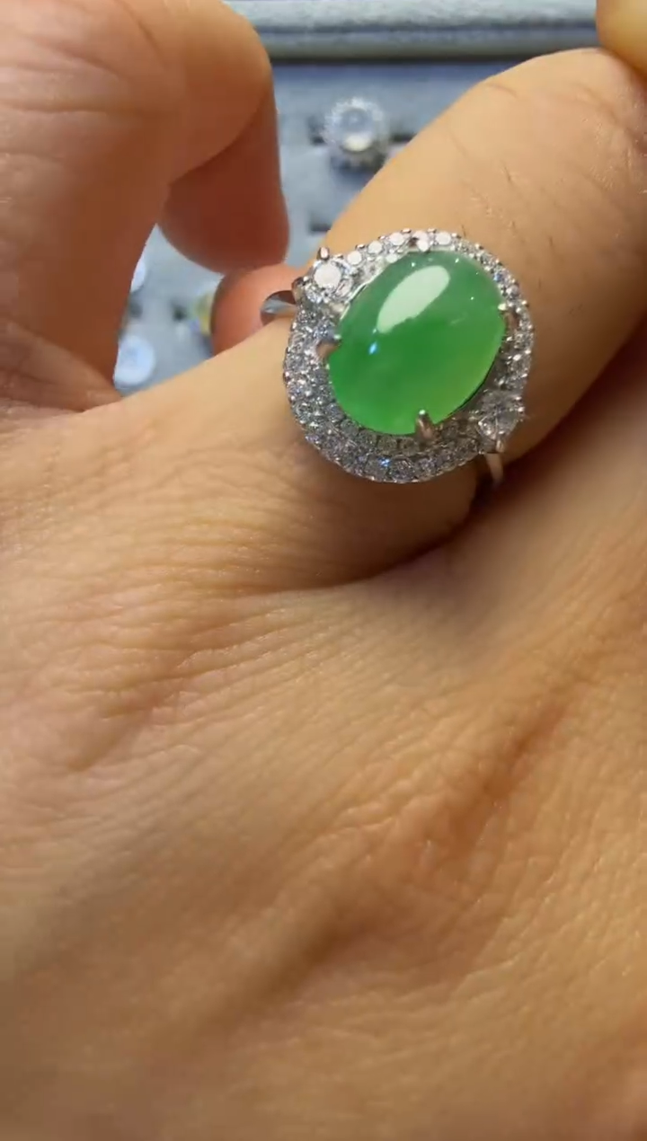 银S925镶嵌戒指翡翠925银镶缅甸A货翡翠戒指