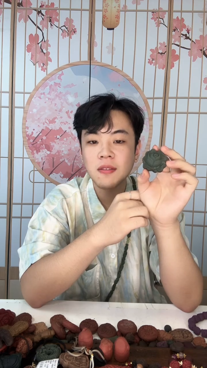 泥塑小**唉贵妃经络大花朵