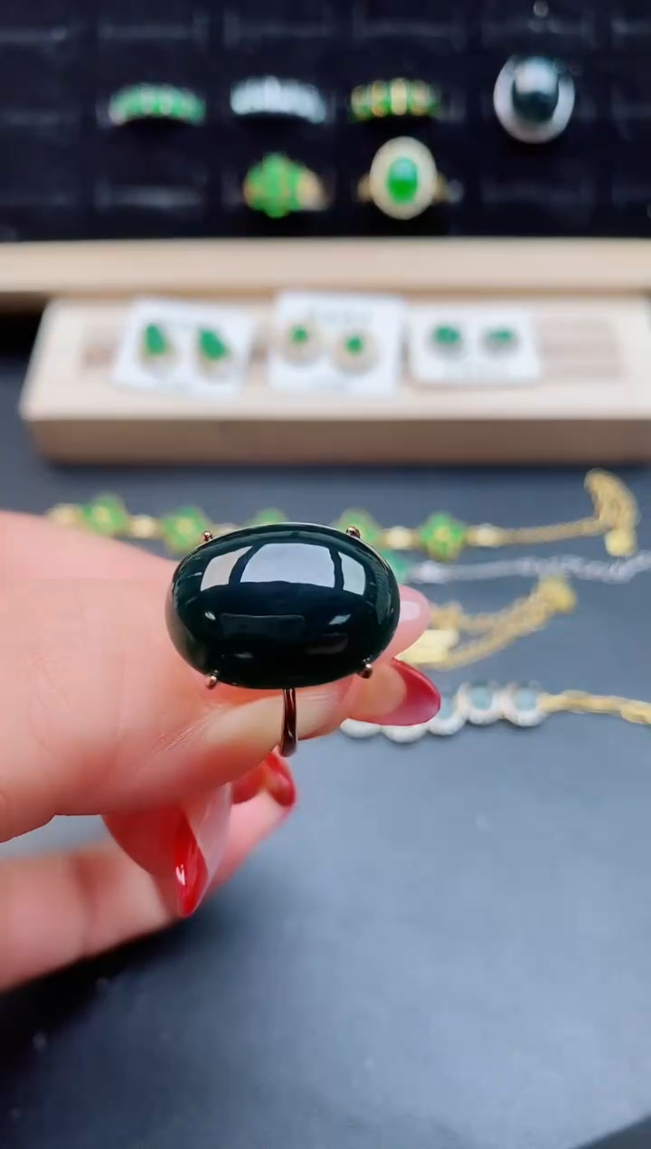 【闪购商品】翡翠戒指银S925镶嵌50850