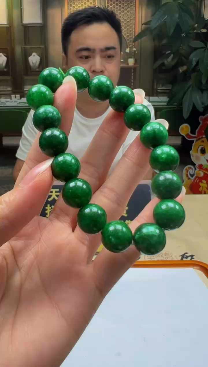 翡翠未镶嵌颈饰FA2025-5-27-207