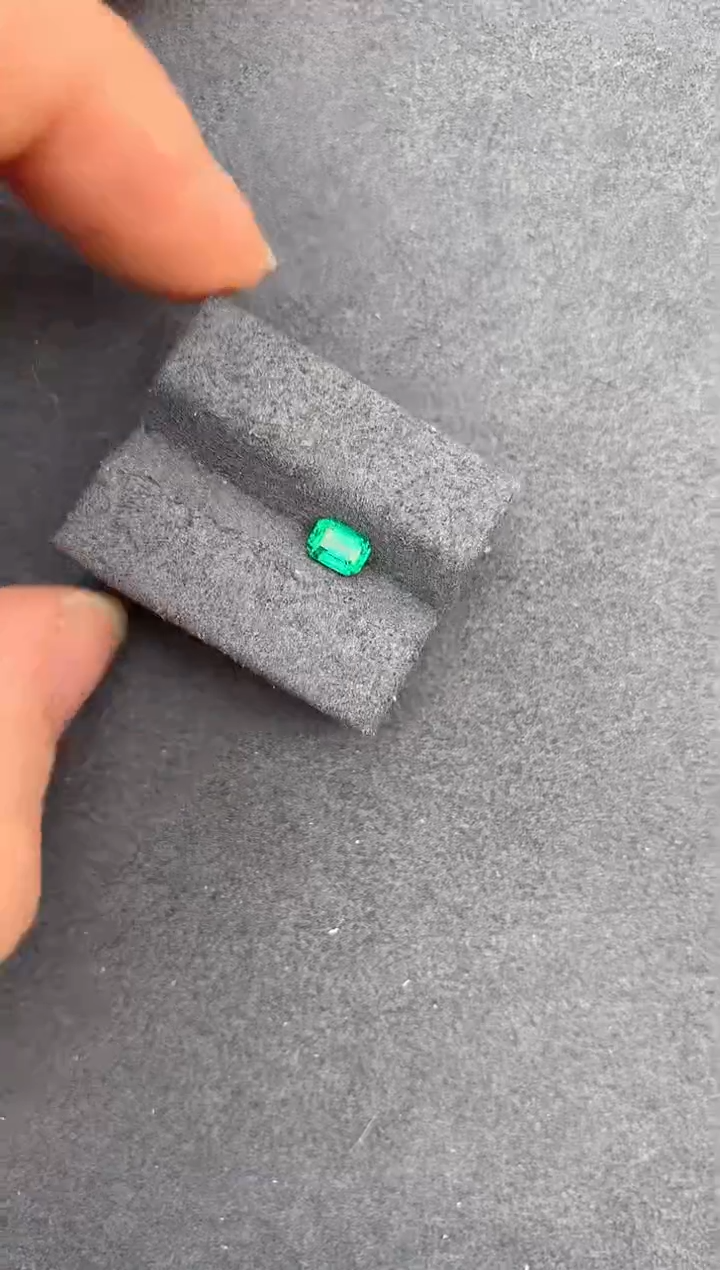 【闪购商品】祖母绿裸石未镶嵌36分祖母绿