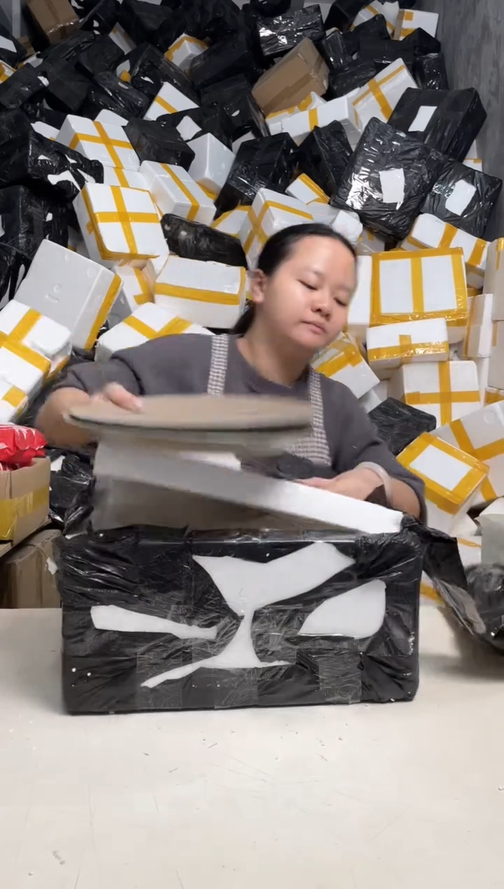 【闪购商品】瓷3.3-26