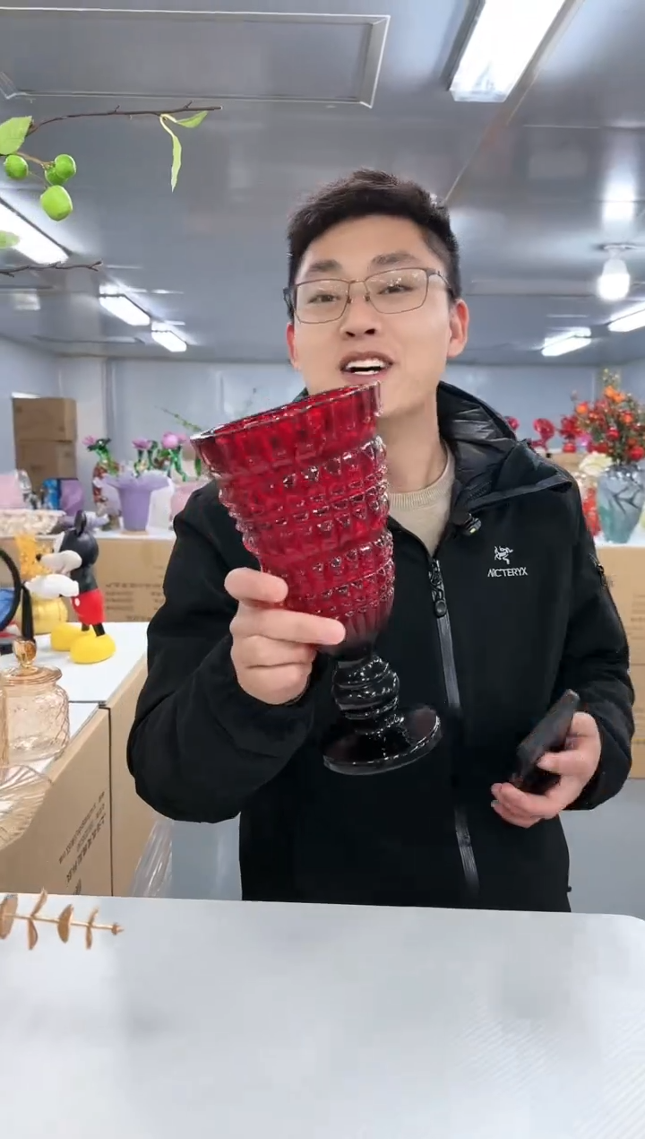 【闪购商品】玻璃云泰0010