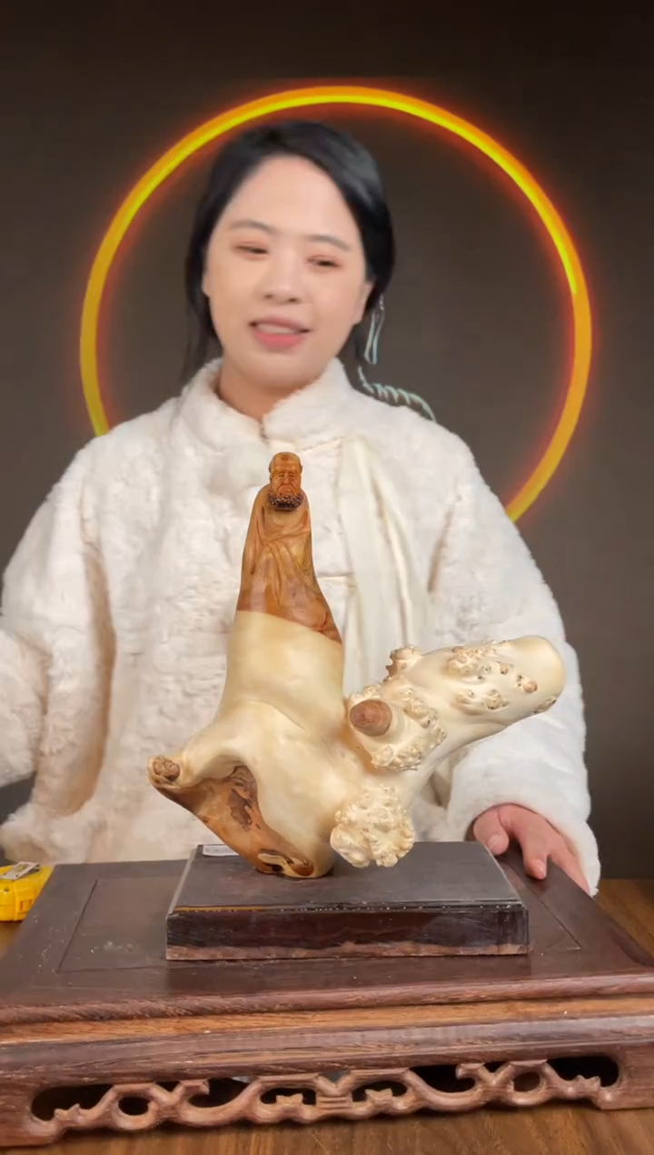 【闪购商品】柏木（崖柏）手工摆件,先抢先得!