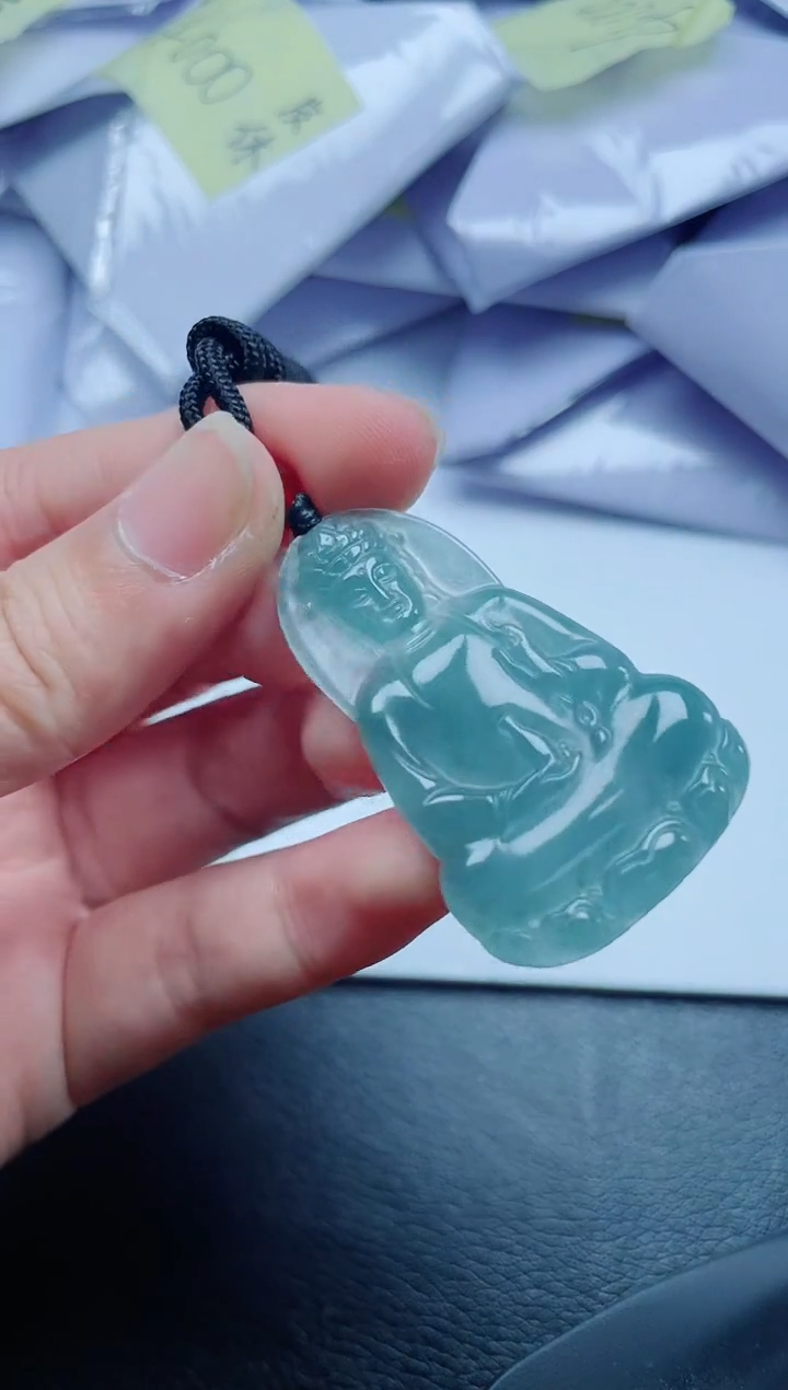 翡翠未镶嵌颈饰多样性发货一件发货-观音