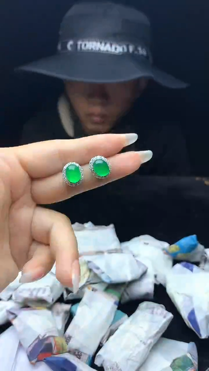 满色吊坠   所见即所得 