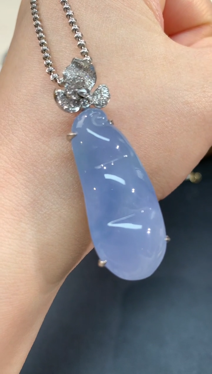 【闪购商品】翡翠吊坠(不含链)18K金镶嵌豆子A357|19999