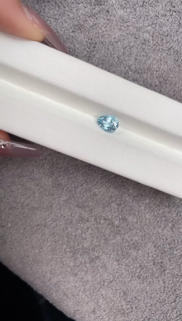【闪购商品】海蓝宝石裸石未镶嵌1.03克拉
