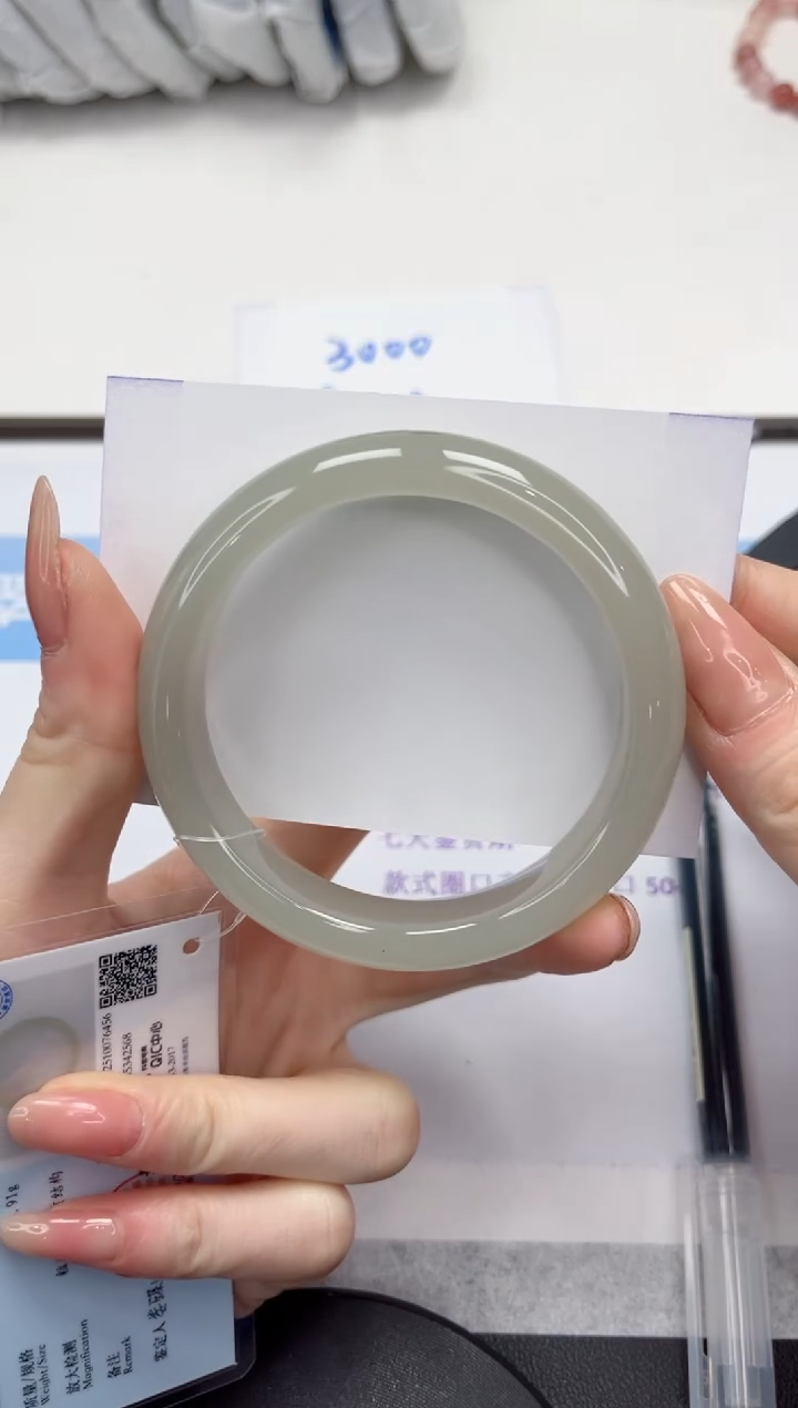 未镶嵌手镯石英质玉V21-60.6