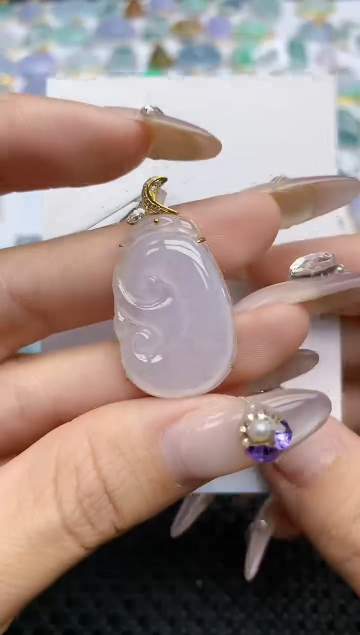 翡翠挂件18K金镶嵌361    天然翡翠A货