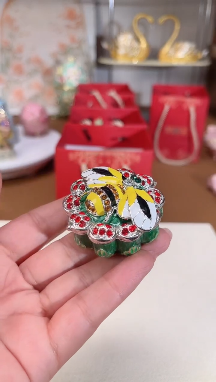 【闪购商品】易尚宝珐琅彩首饰盒
