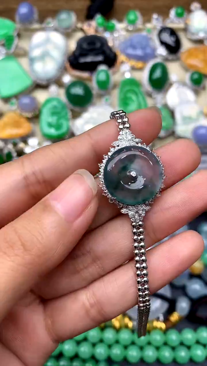 【闪购商品】翡翠手串18K金镶嵌220-中国好珍宝