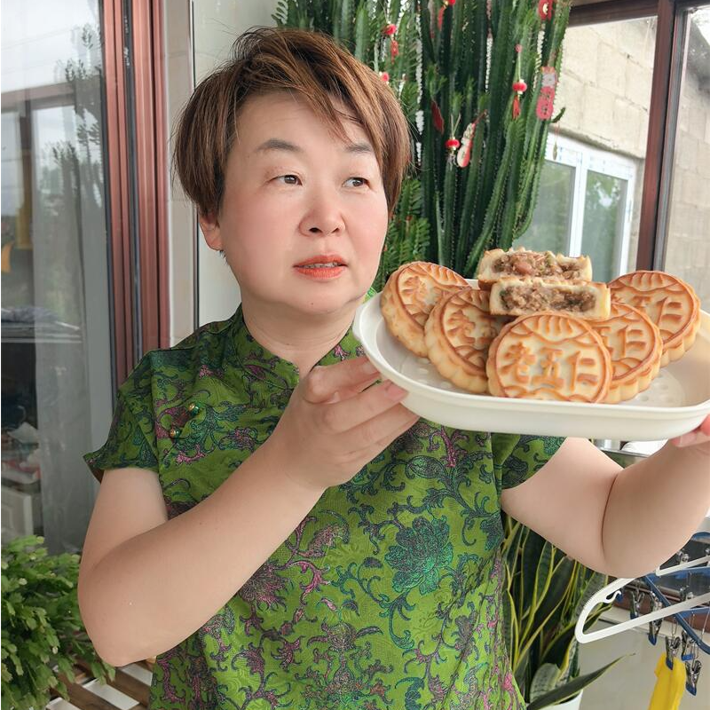 丹东红叶老五仁老味道月饼一桶四块330克