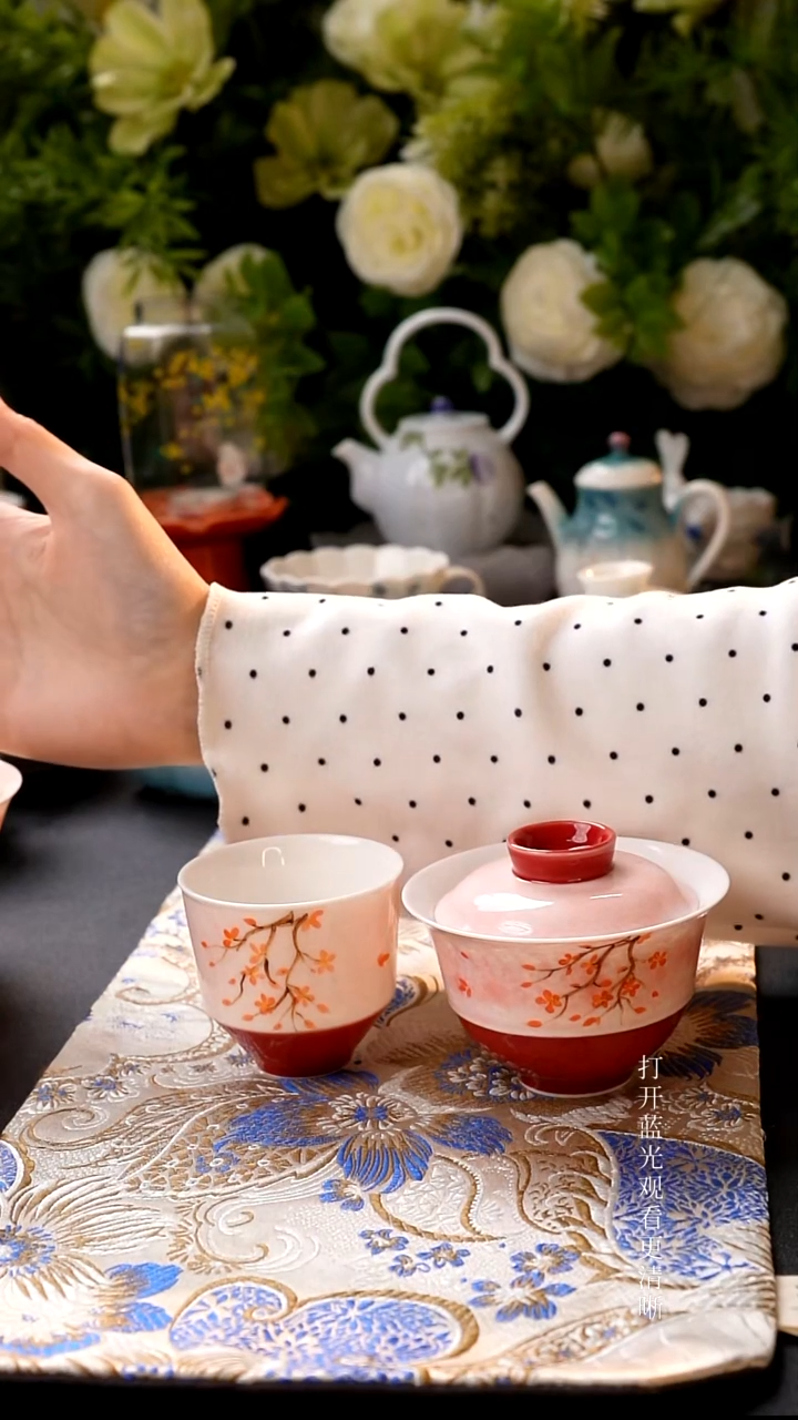 红红火火恍恍惚惚