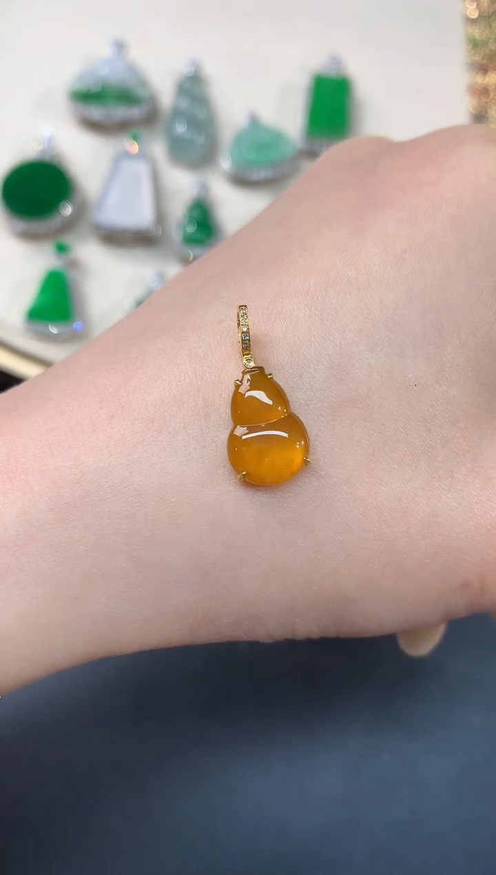 【闪购商品】翡翠吊坠(不含链)18K金镶嵌A258|2800