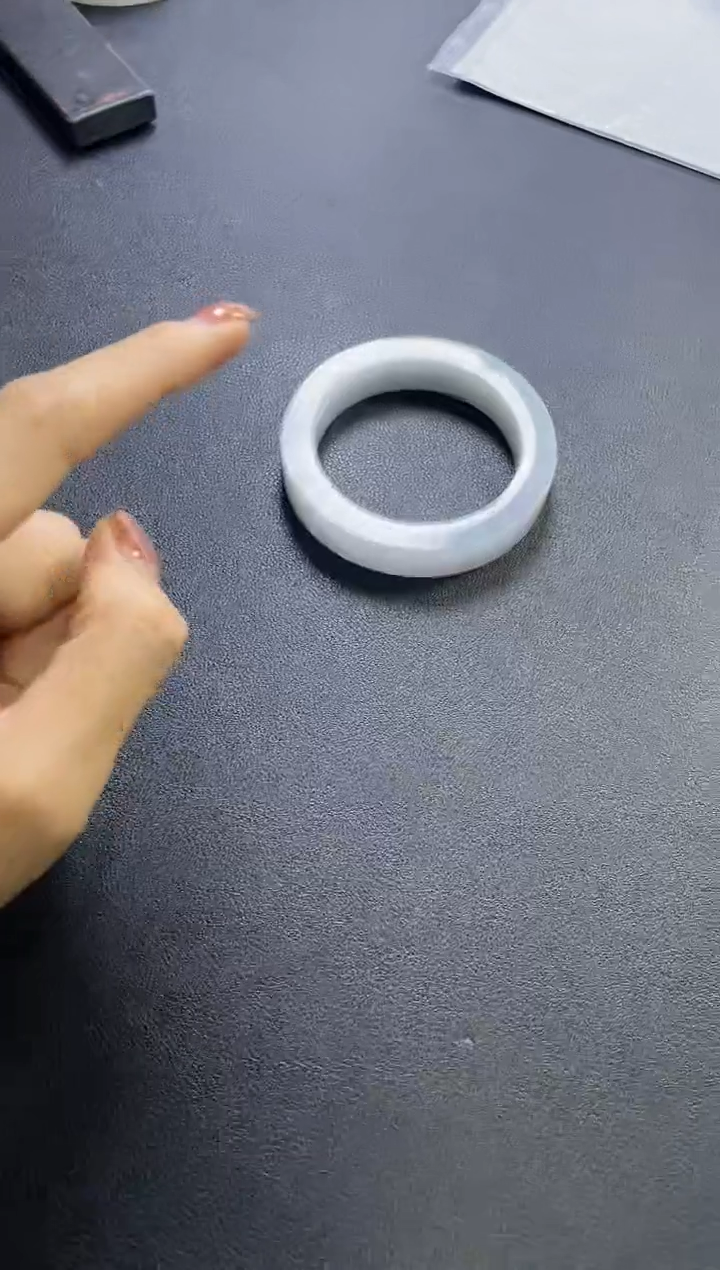 【闪购商品】定制翡翠手镯未镶嵌手镯