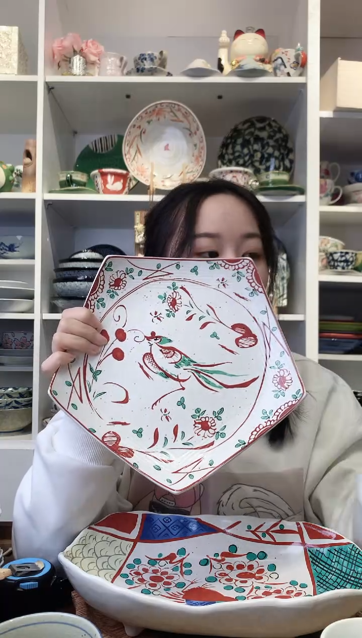 陶瓷【微瑕】赤绘五角盘