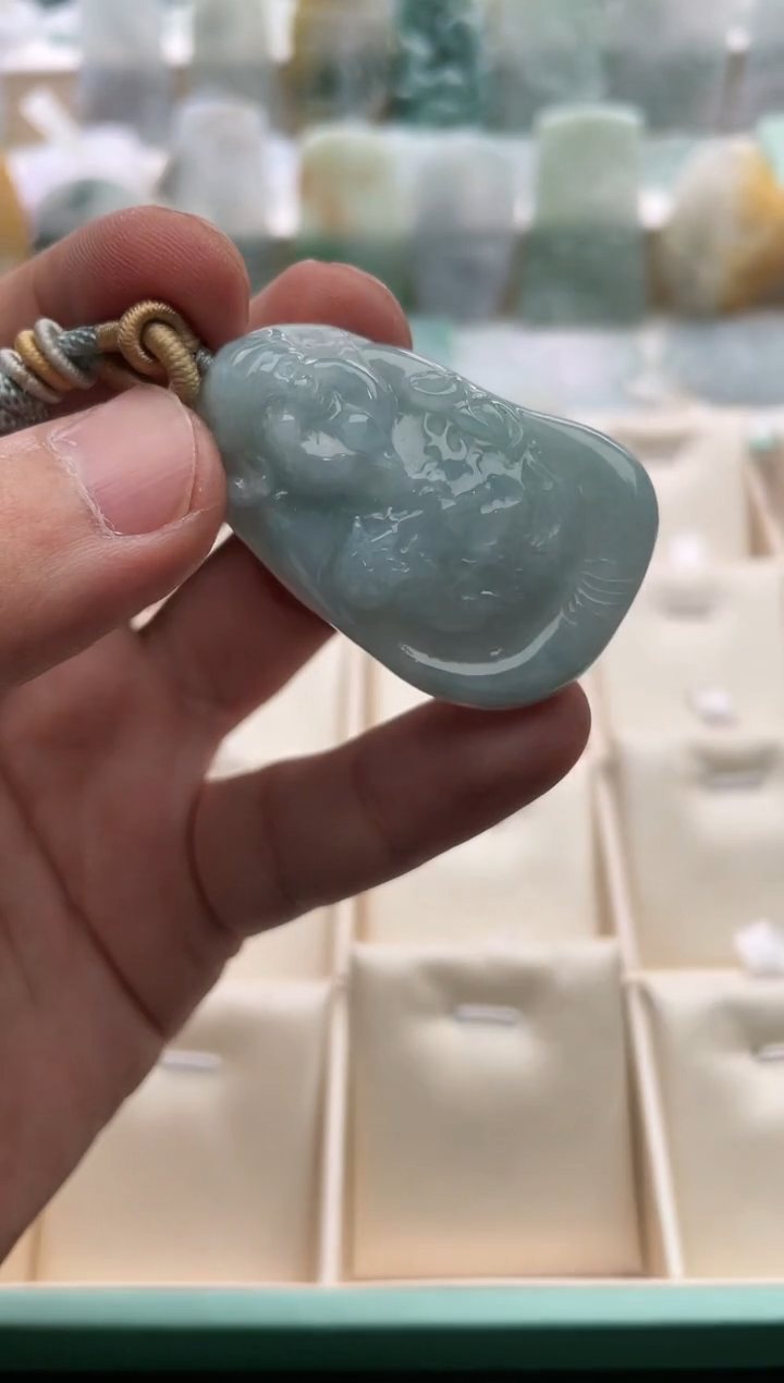 【闪购商品】翡翠颈饰未镶嵌..../2/20/ 176