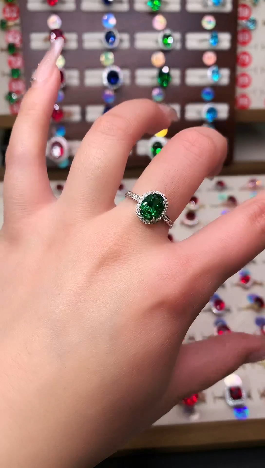 银S925镶嵌透辉石戒指7*9 银托