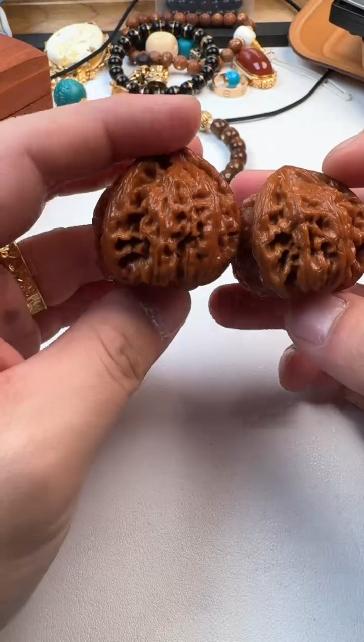 【闪购商品】文玩核桃把件核桃