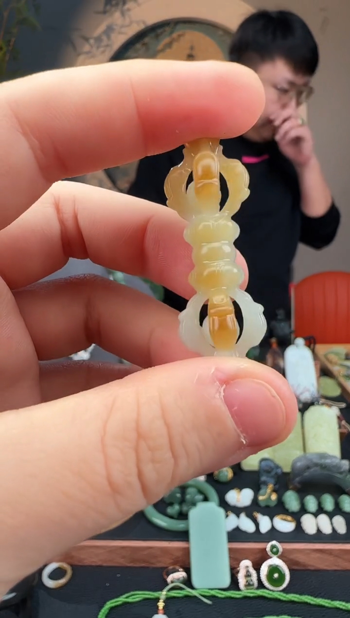 颈饰未镶嵌和田玉和田玉