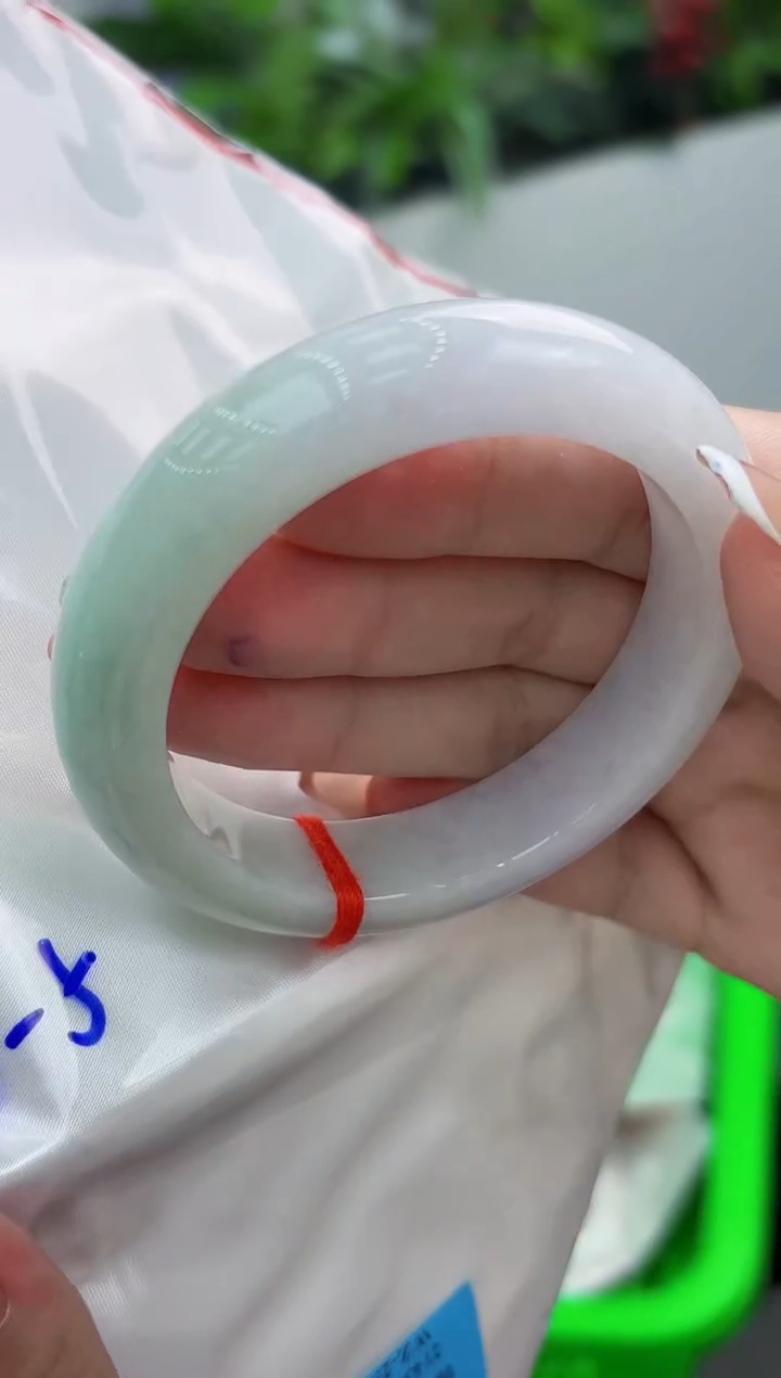 【闪购商品】翡翠手镯未镶嵌翡翠手镯