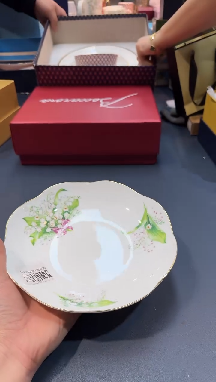【闪购商品】瓷片C212全场正品，京东包邮