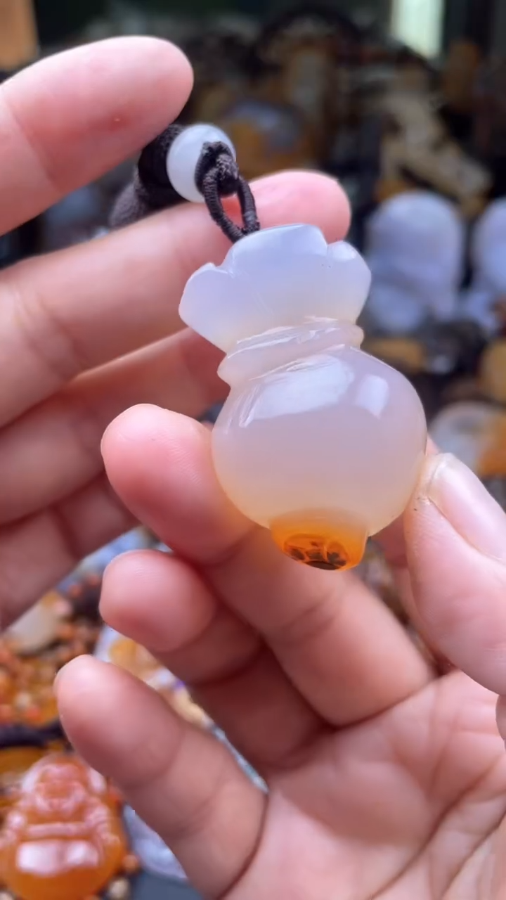 【闪购商品】玛瑙/玉髓颈饰未镶嵌AA