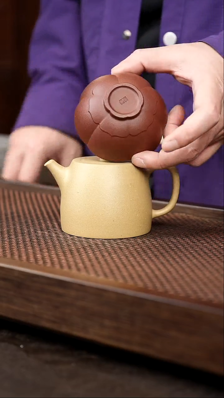 茶壶紫砂本绿汉铎+中槽清海棠杯