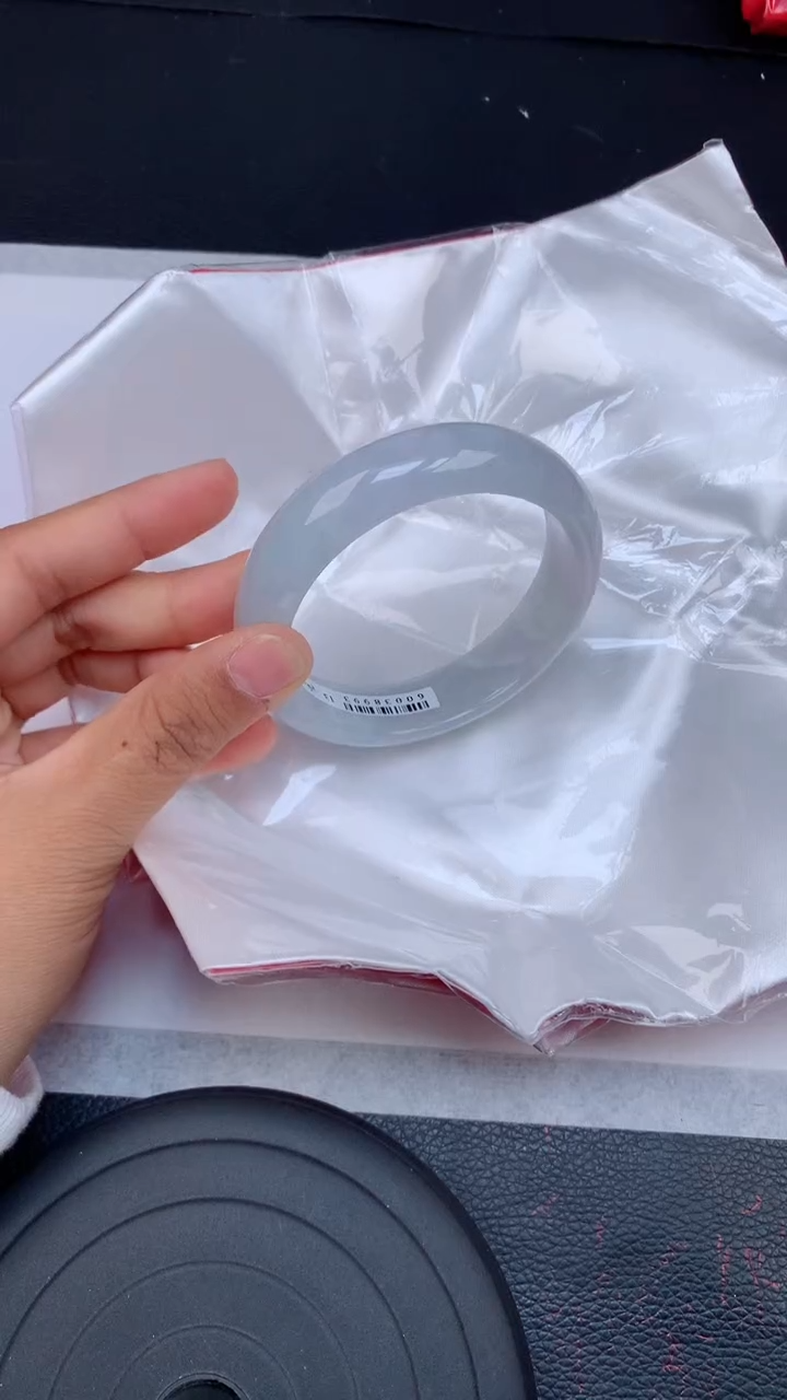 【闪购商品】翡翠手镯未镶嵌天然缅甸A货翡翠手镯