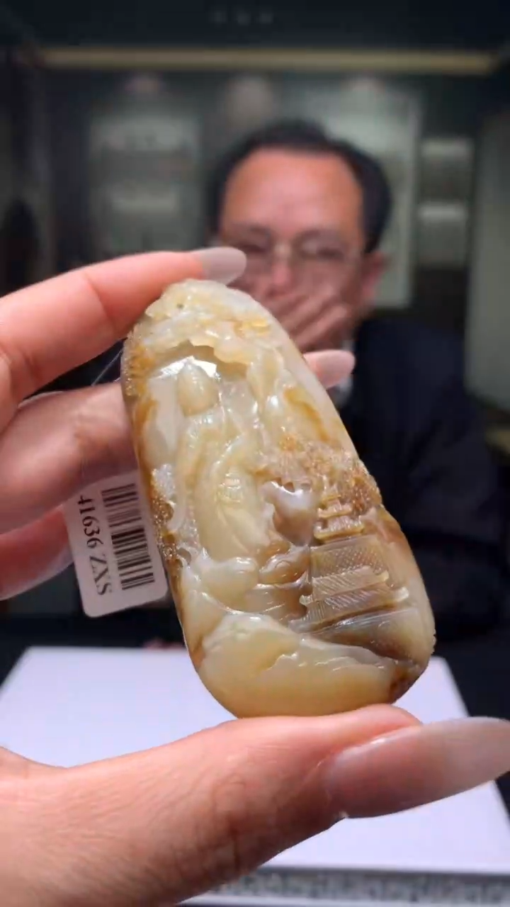 【闪购商品】定制和田玉Boss阳天然和田玉（拍一发一）