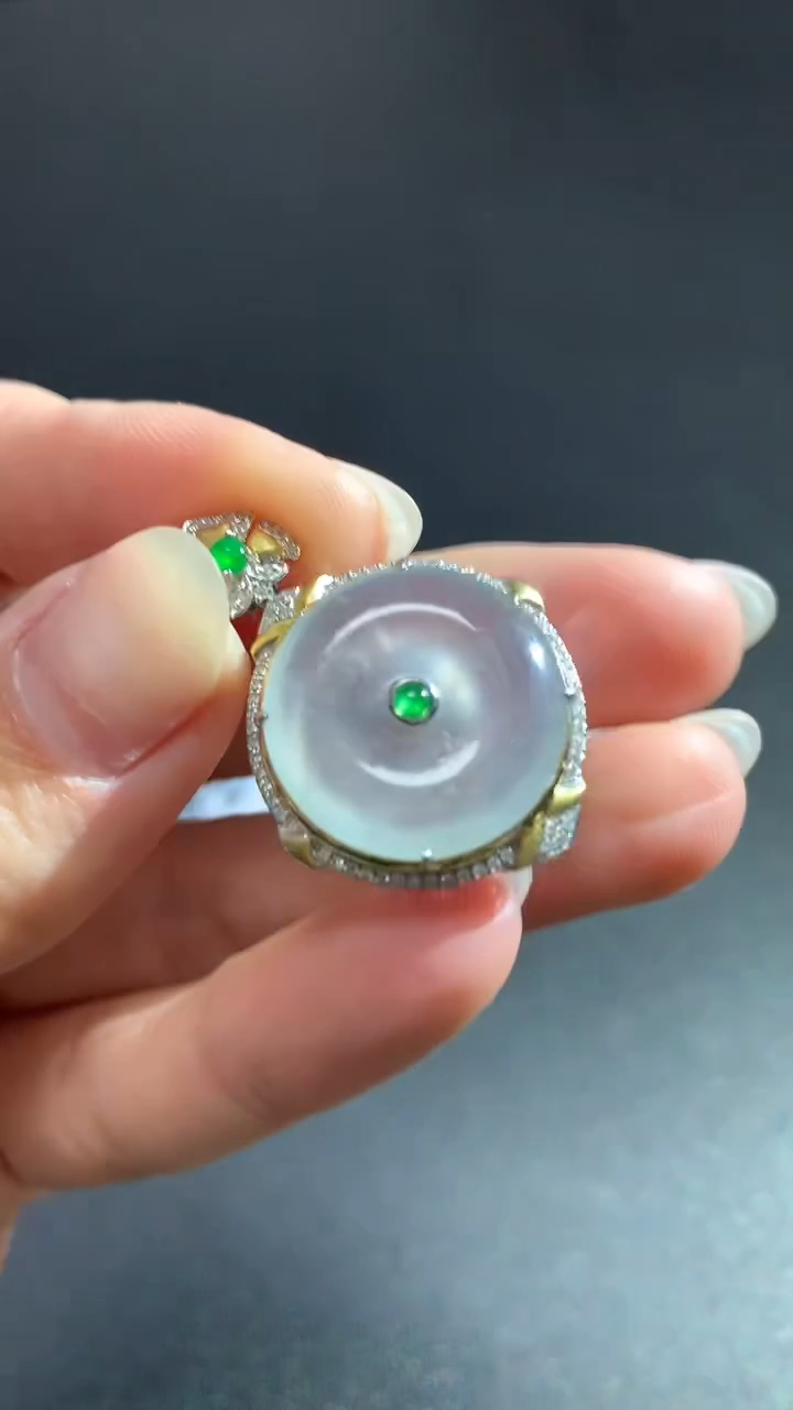 【闪购商品】翡翠吊坠(不含链)18K金镶嵌平安扣不退不换|5800+0