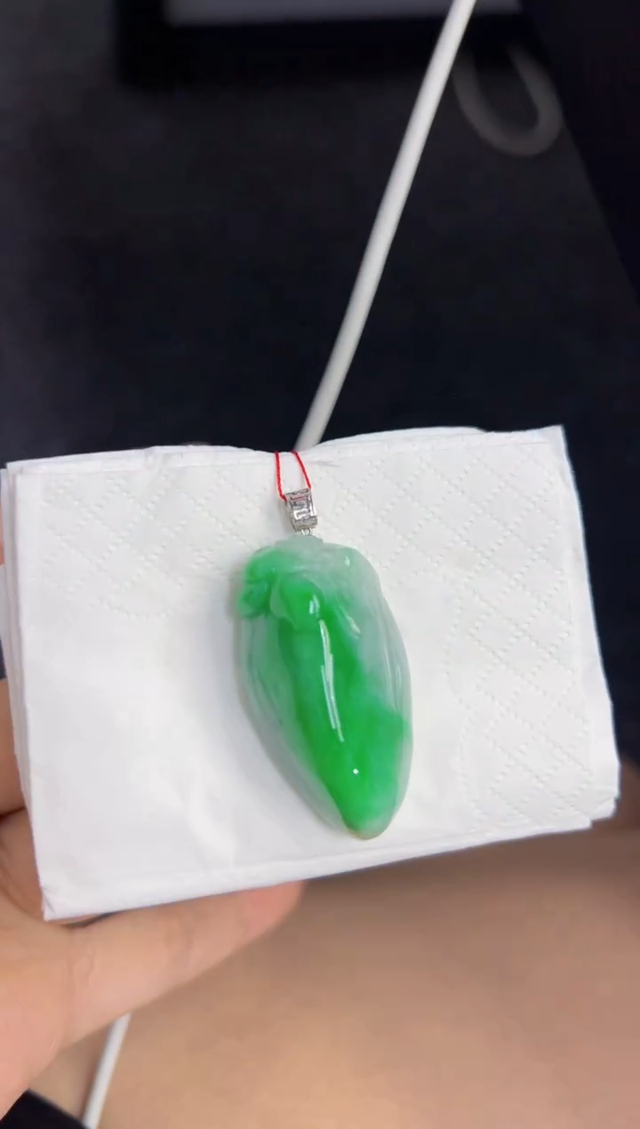 【闪购商品】翡翠18K金镶嵌颈饰Q缅料A货翡翠/支持复检/一件