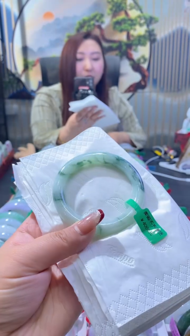【闪购商品】翡翠手镯未镶嵌00000620