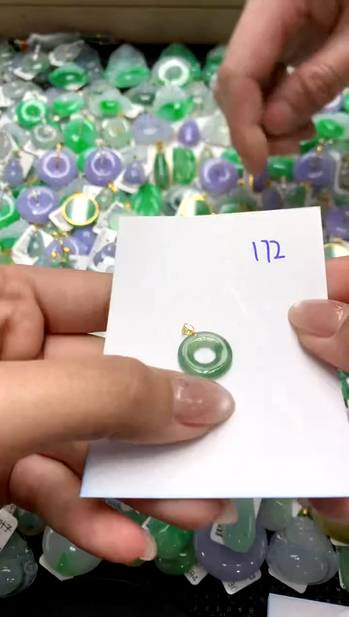 【闪购商品】翡翠颈饰18K金镶嵌111111111