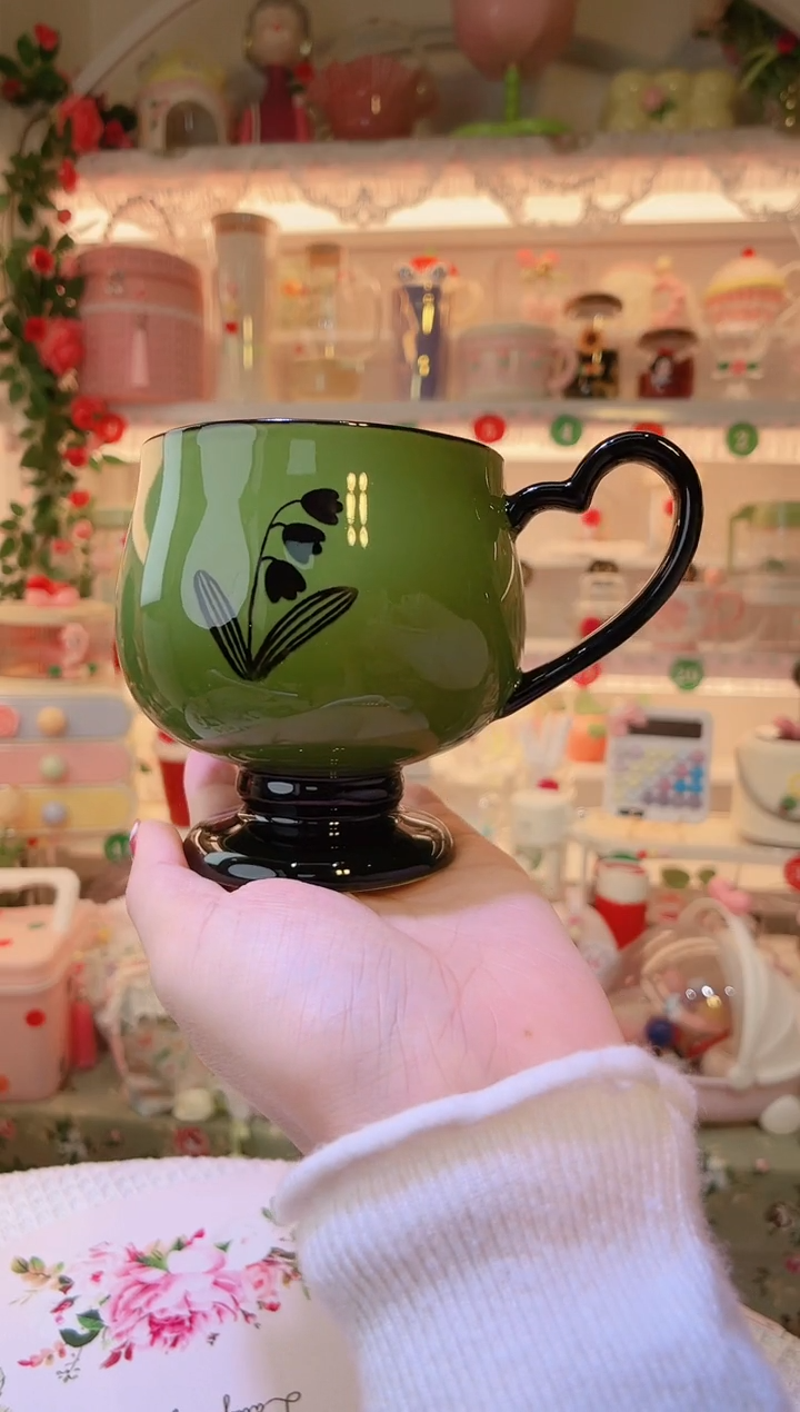 复古高脚杯绿色——手工制作品质好！