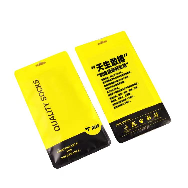 TOPSPORTS周边中高筒袜