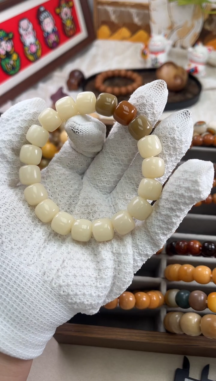 手串菩提根/象牙果疯****者a565 卡13 干磨奶咖老料