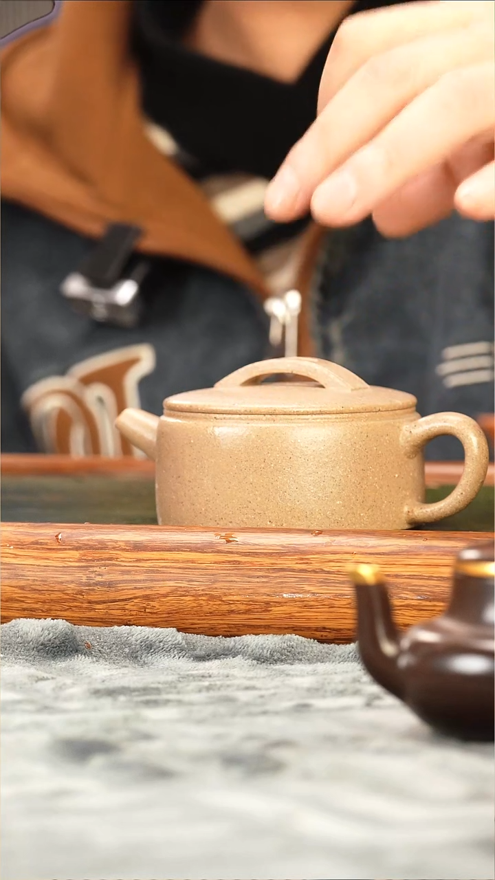 茶壶紫砂五彩段泥粗砂汉瓦