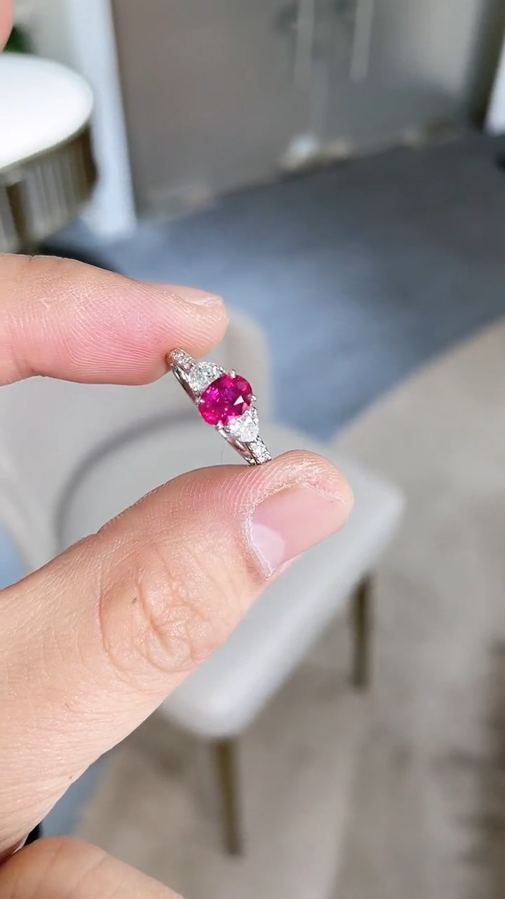 【闪购商品】红宝石戒指18K金镶嵌1.08ct