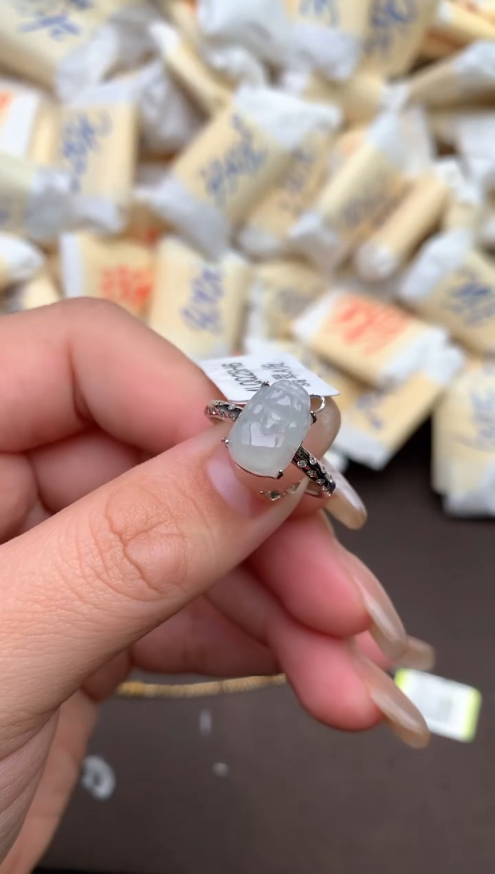 【闪购商品】翡翠戒指银S925镶嵌—